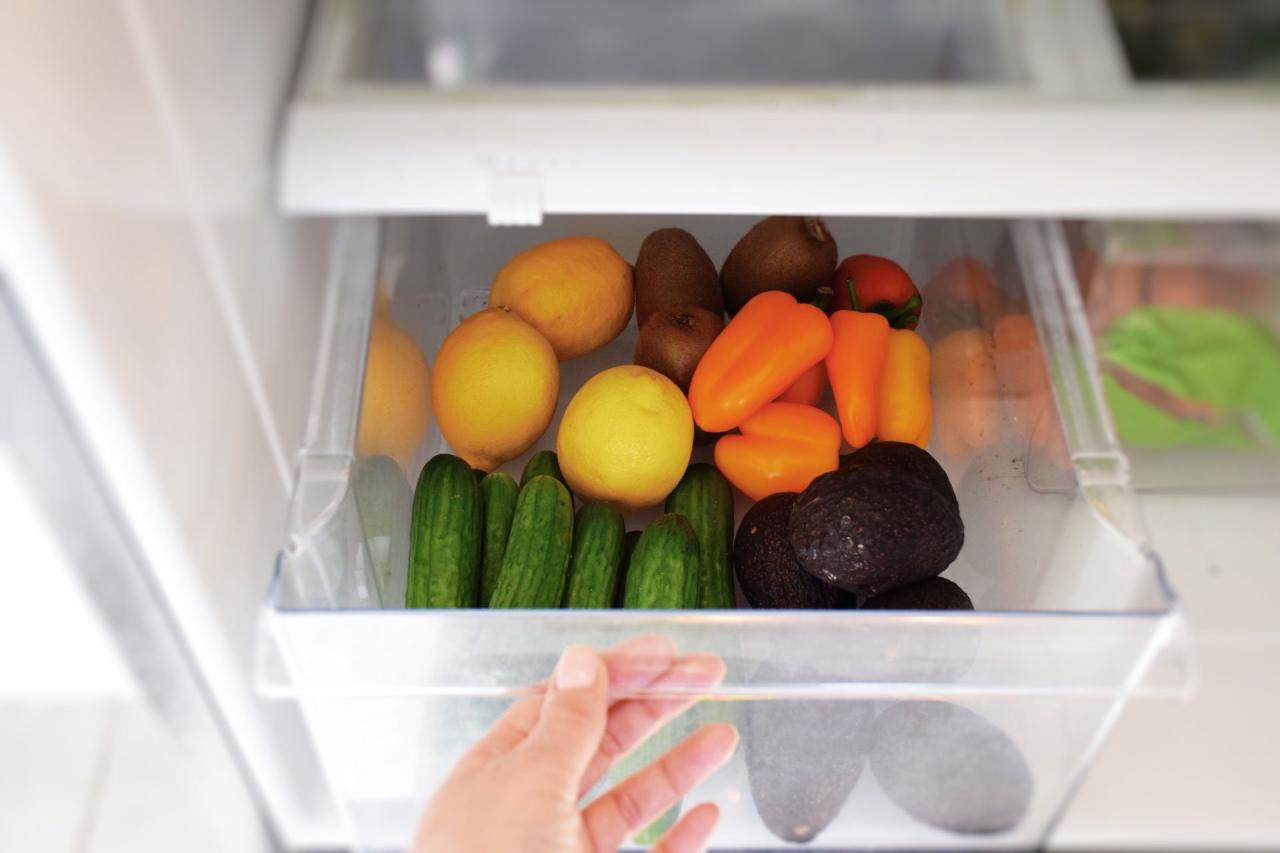 Smart Refrigerators That Help Reduce Food Waste