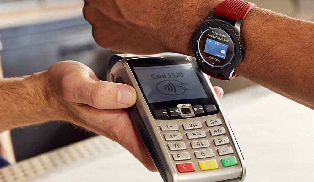 What You Should Know Before Buying a Smartwatch